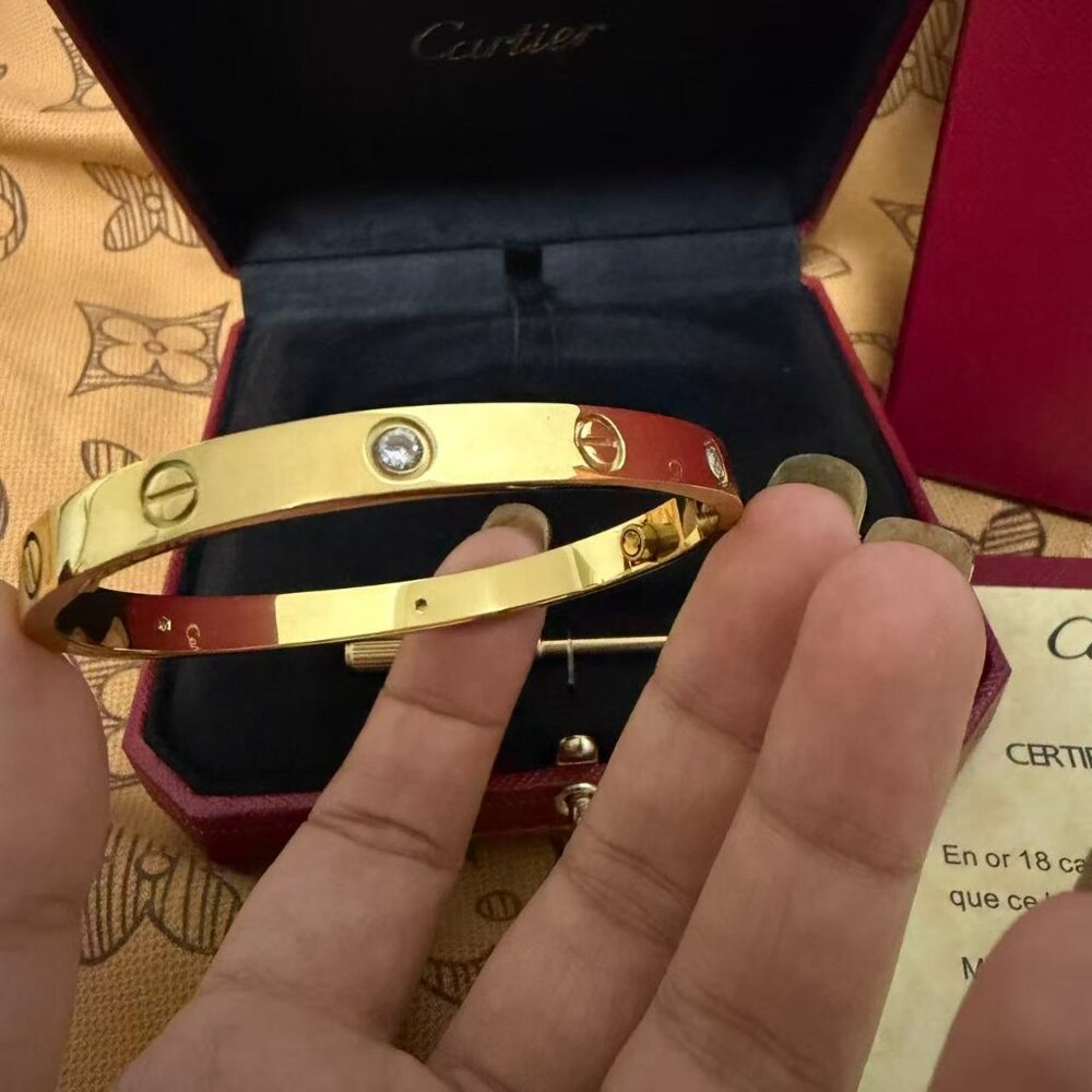 Cartier - Picture 4 of 6